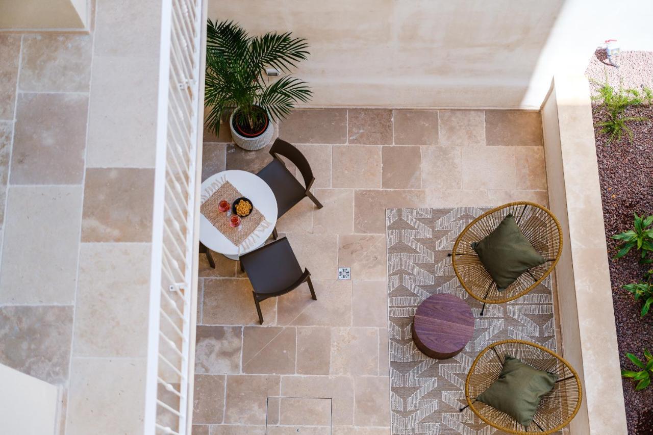 Helloapulia Charming Palazzo Clemente - Self-Catering Suites With Aircondition Monopoli Eksteriør billede