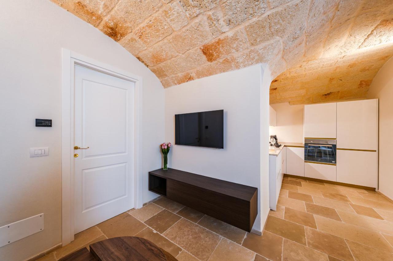 Helloapulia Charming Palazzo Clemente - Self-Catering Suites With Aircondition Monopoli Eksteriør billede