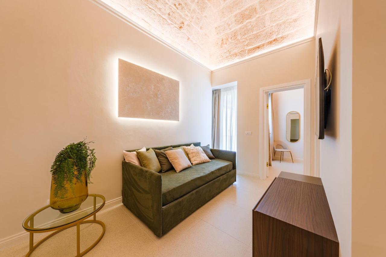 Helloapulia Charming Palazzo Clemente - Self-Catering Suites With Aircondition Monopoli Eksteriør billede