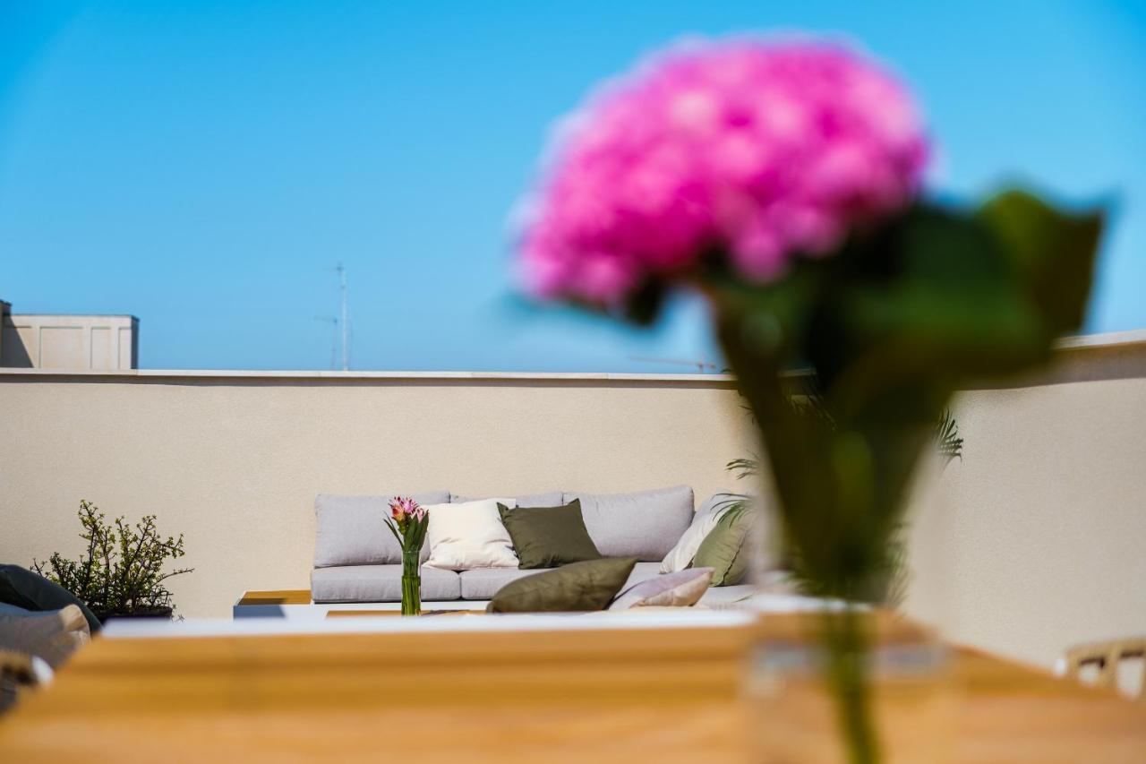 Helloapulia Charming Palazzo Clemente - Self-Catering Suites With Aircondition Monopoli Eksteriør billede