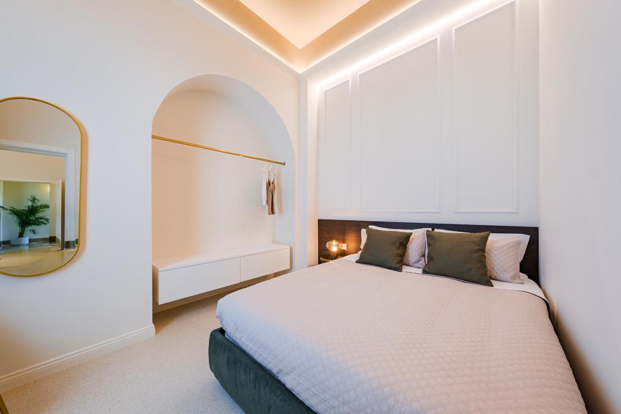 Helloapulia Charming Palazzo Clemente - Self-Catering Suites With Aircondition Monopoli Eksteriør billede