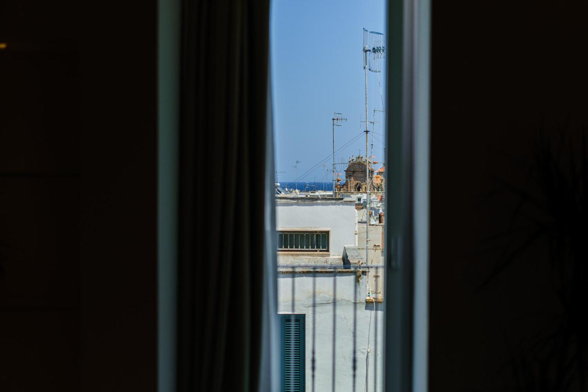 Helloapulia Charming Palazzo Clemente - Self-Catering Suites With Aircondition Monopoli Eksteriør billede