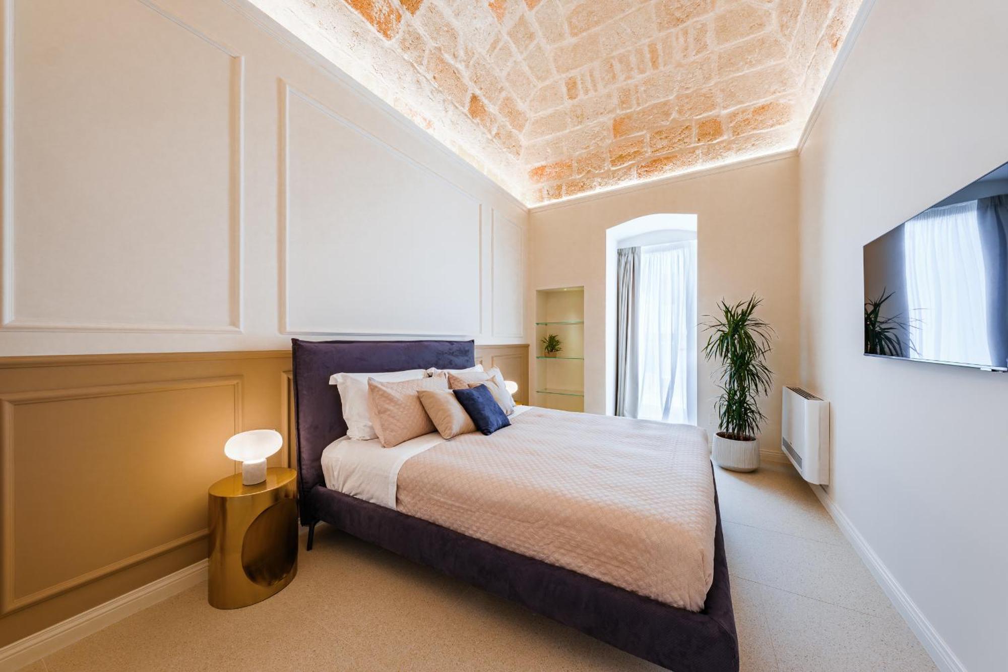 Helloapulia Charming Palazzo Clemente - Self-Catering Suites With Aircondition Monopoli Eksteriør billede